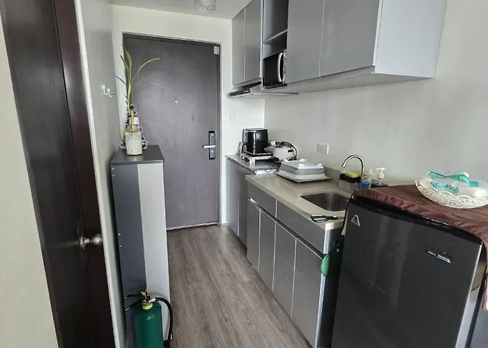 Athena's Space At The Median Hotel apartamentowy *